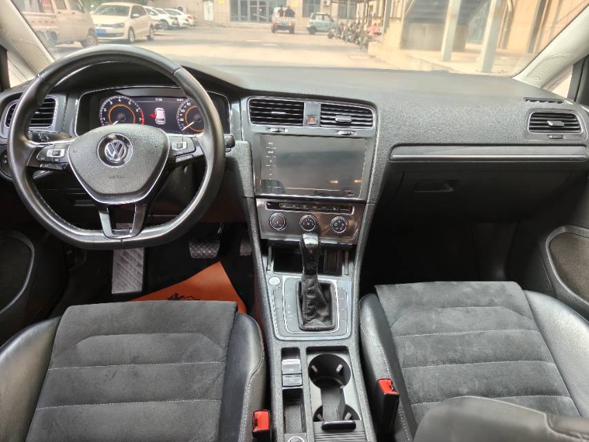 Volkswagen Golf 2020 #5 Volkswagen Golf 2020 car image #5