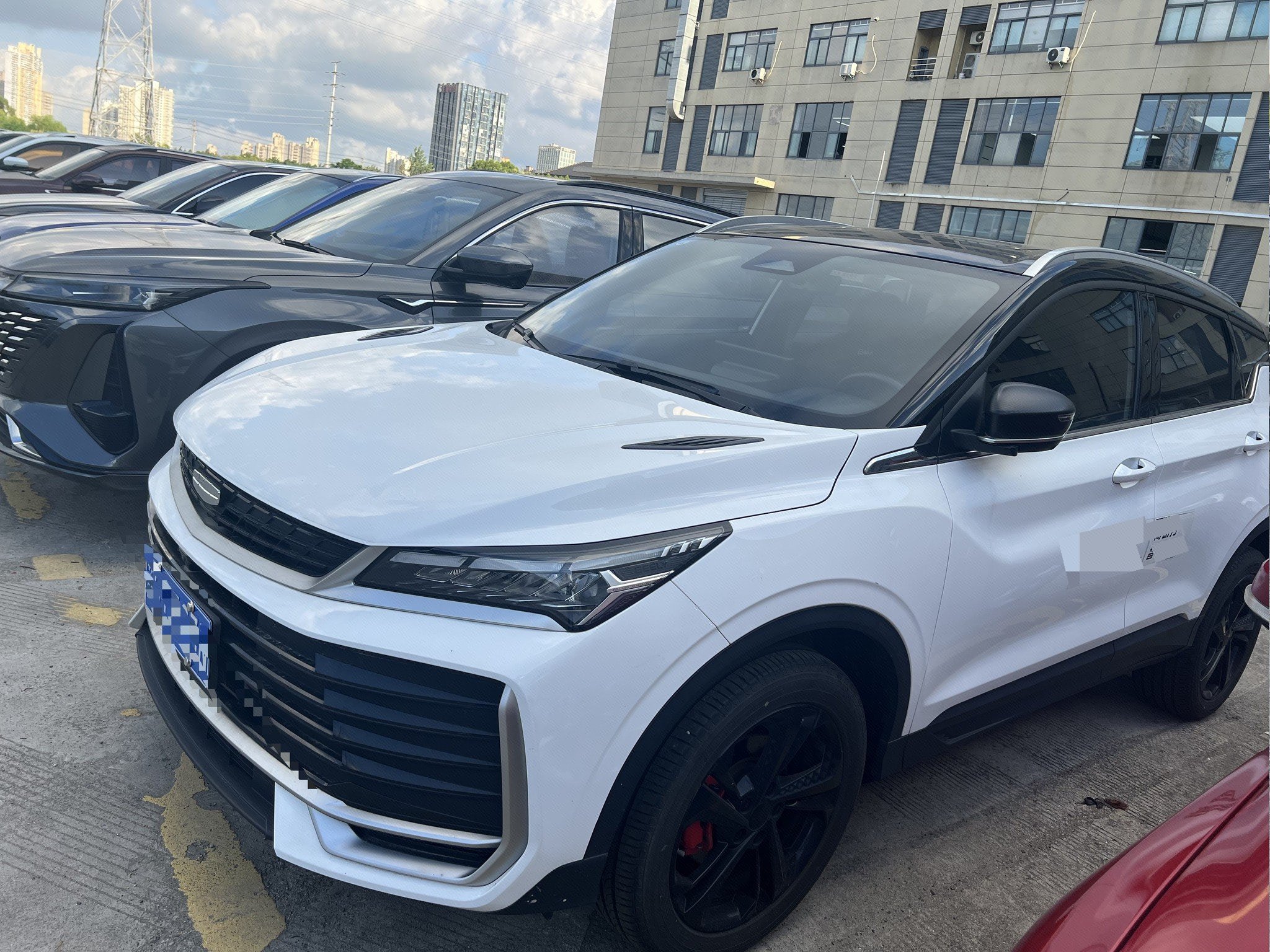 GEELY Coolray 2024 car image 