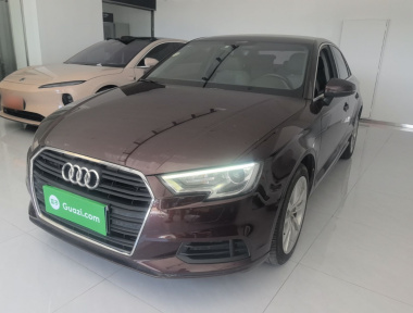 Audi A3 2017 Audi A3 2017 صورة سيارة