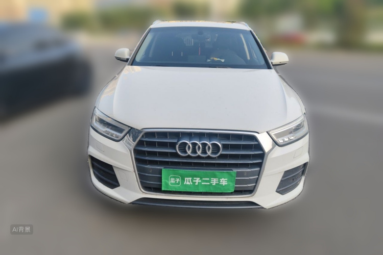 Audi Q3 2017 car image #3