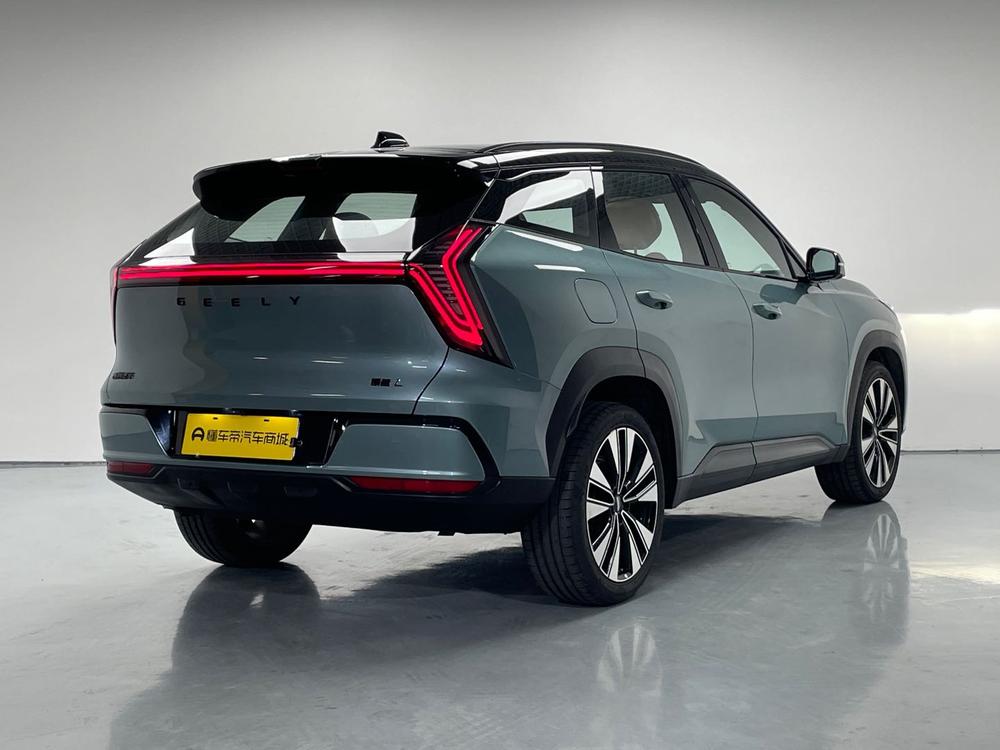 GEELY Boyue L 2025 car image #7