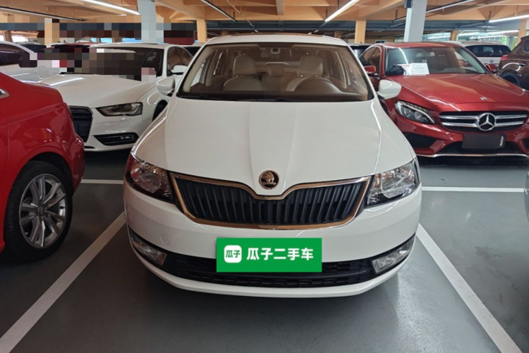 Skoda Rapid 2017 #3 Skoda Rapid 2017 car image #3