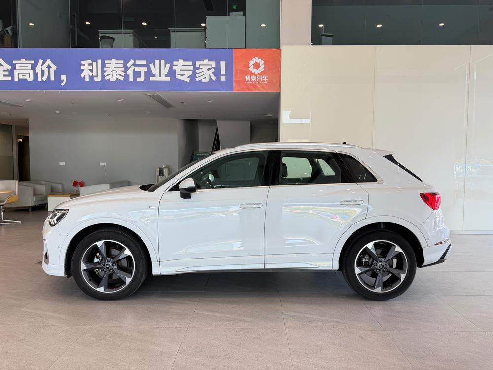 Audi Q3 2024 #4 Audi Q3 2024 car image #4