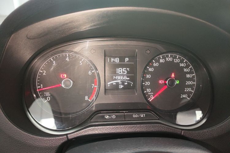Volkswagen Polo 2016 #12 Volkswagen Polo 2016 car image #12
