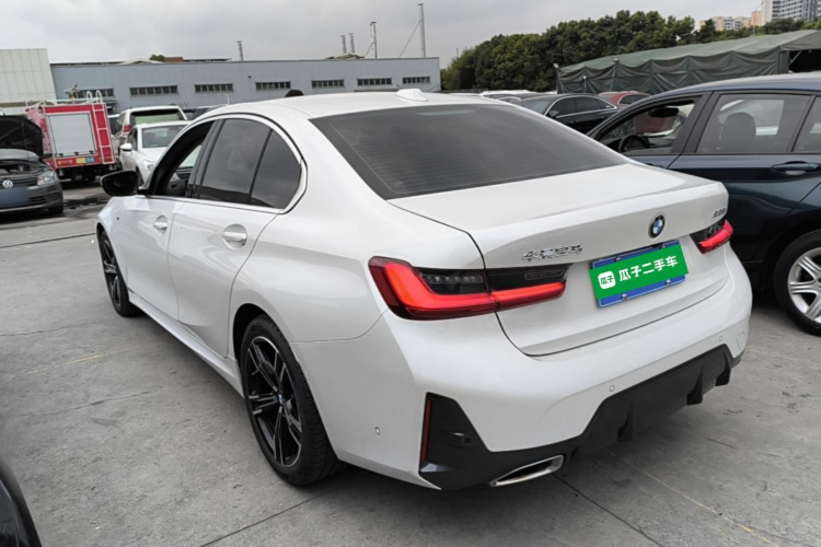 BMW 3 Series 2024 #5 BMW 3 Series 2024 car image #5