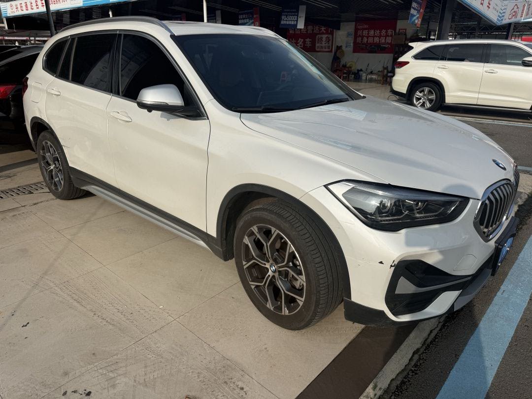 BMW X1 2021 #3 BMW X1 2021 car image #3