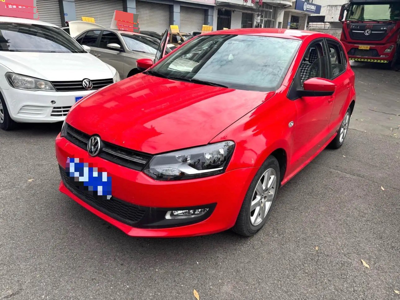 Volkswagen Polo 2013 Volkswagen Polo 2013 car image