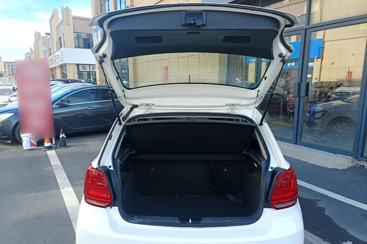 Volkswagen Polo 2017 #21 Volkswagen Polo 2017 car image #21