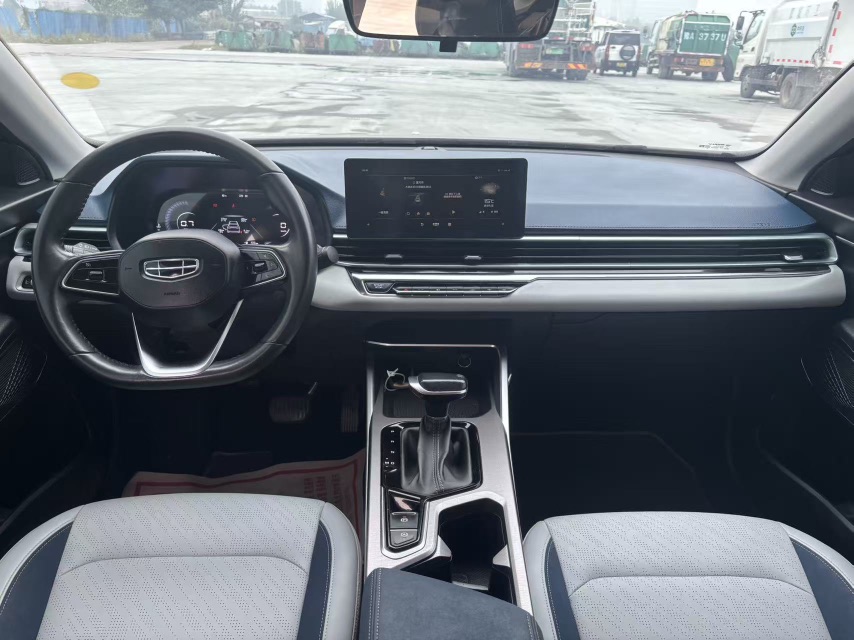 GEELY Emgrand 2021 #8 GEELY Emgrand 2021 صورة سيارة #8
