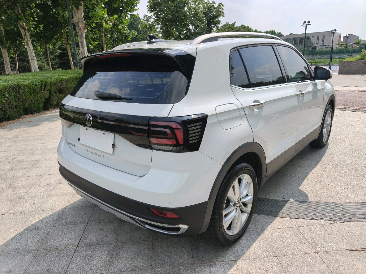 Volkswagen T-Cross 2023 #4 Volkswagen T-Cross 2023 car image #4