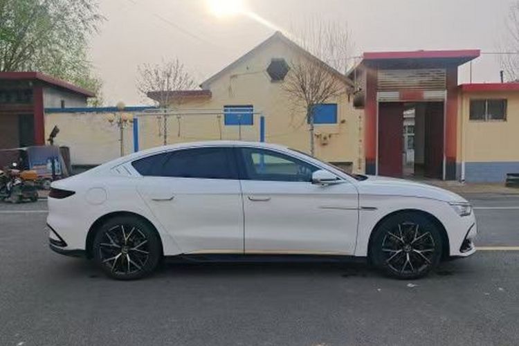 BYD Han 2022 car image #6