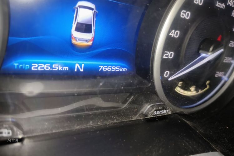 GEELY Emgrand 2017 car image #14