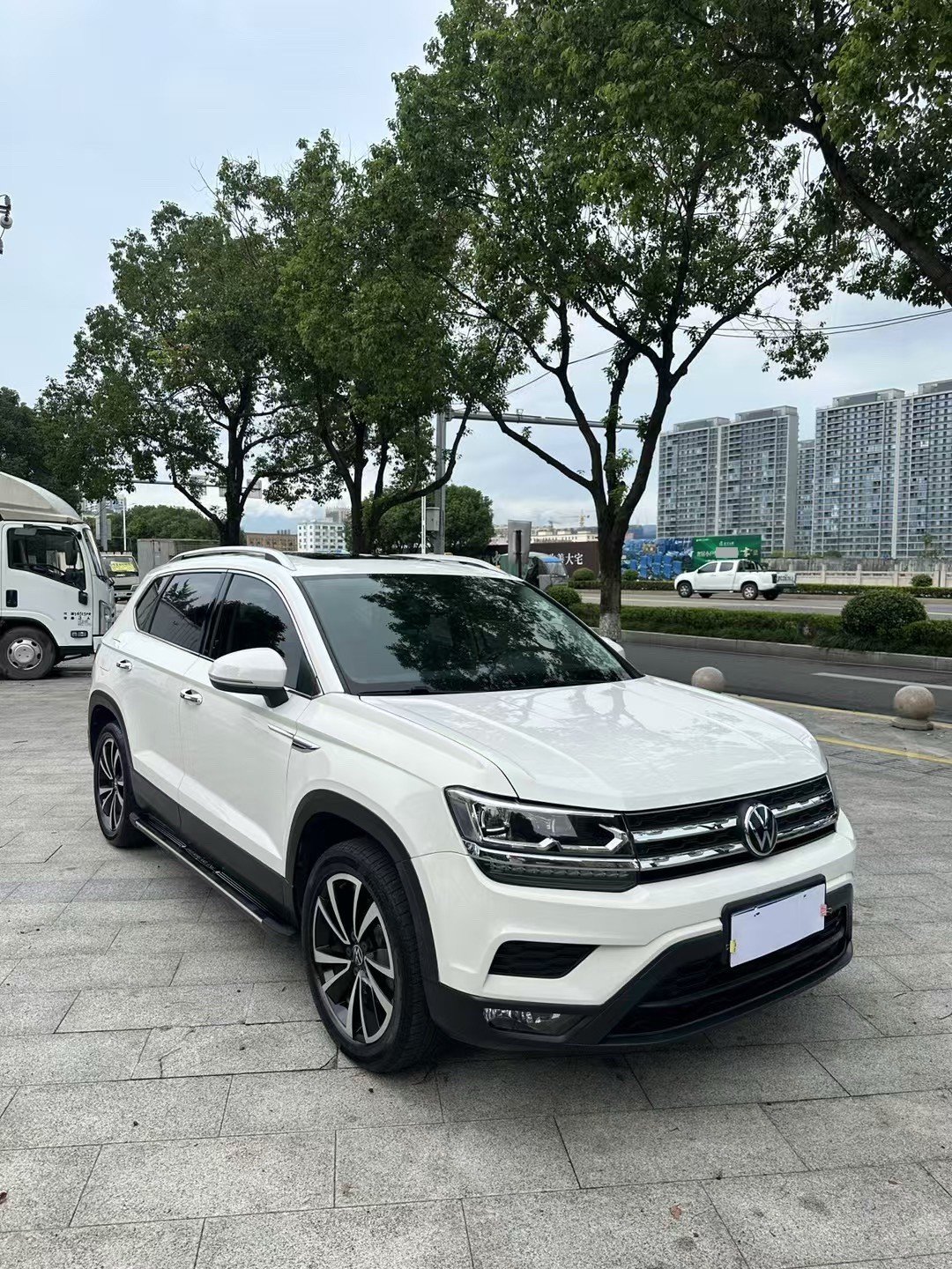 2021 immagine di auto #2