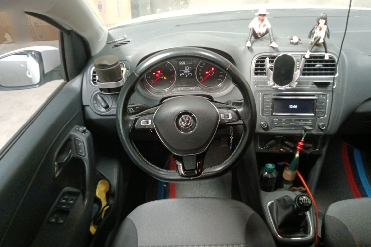 Volkswagen Polo 2016 #11 Volkswagen Polo 2016 car image #11
