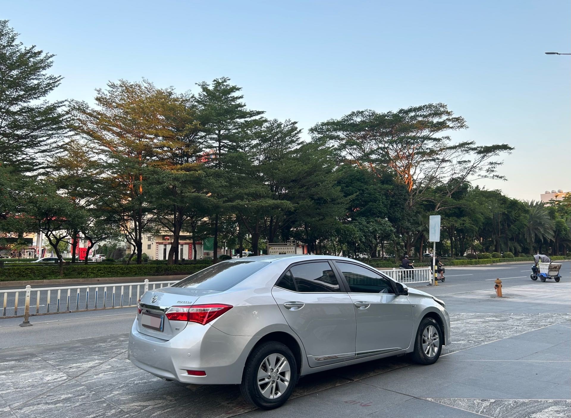 Toyota Corolla 2014 image de voiture #9