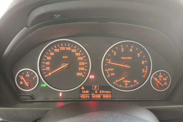 BMW 3 Series GT 2015 #16 BMW 3 Series GT 2015 car image #16