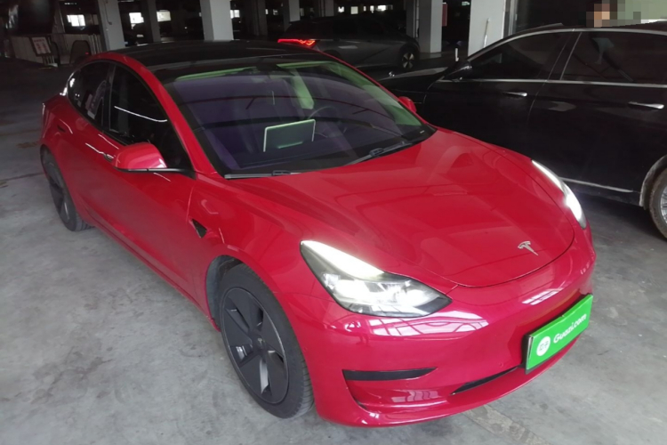 Tesla Model 3 2022 car image #4