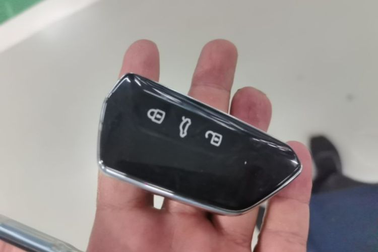 Volkswagen Golf 2021 car image #9