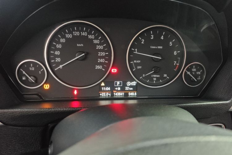 BMW 3 Series 2016 #12 BMW 3 Series 2016 car image #12