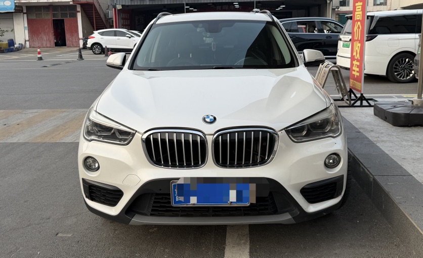 BMW X1 2017 #2 BMW X1 2017 изображение автомобиля #2