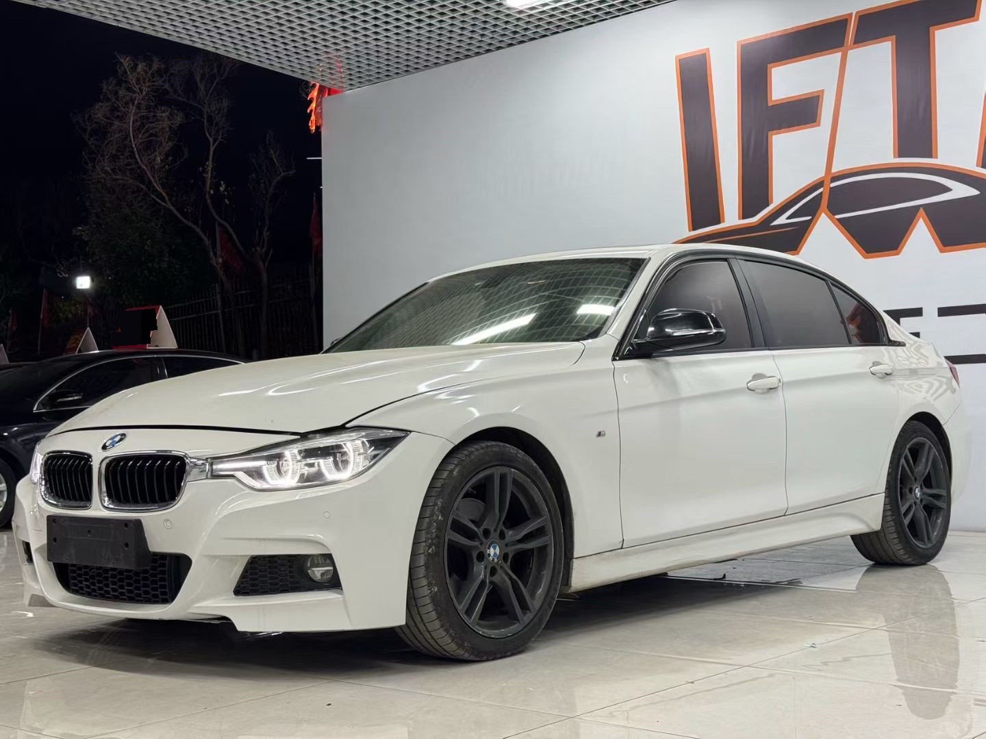 BMW 3 Series 2017 BMW 3 Series 2017 car image