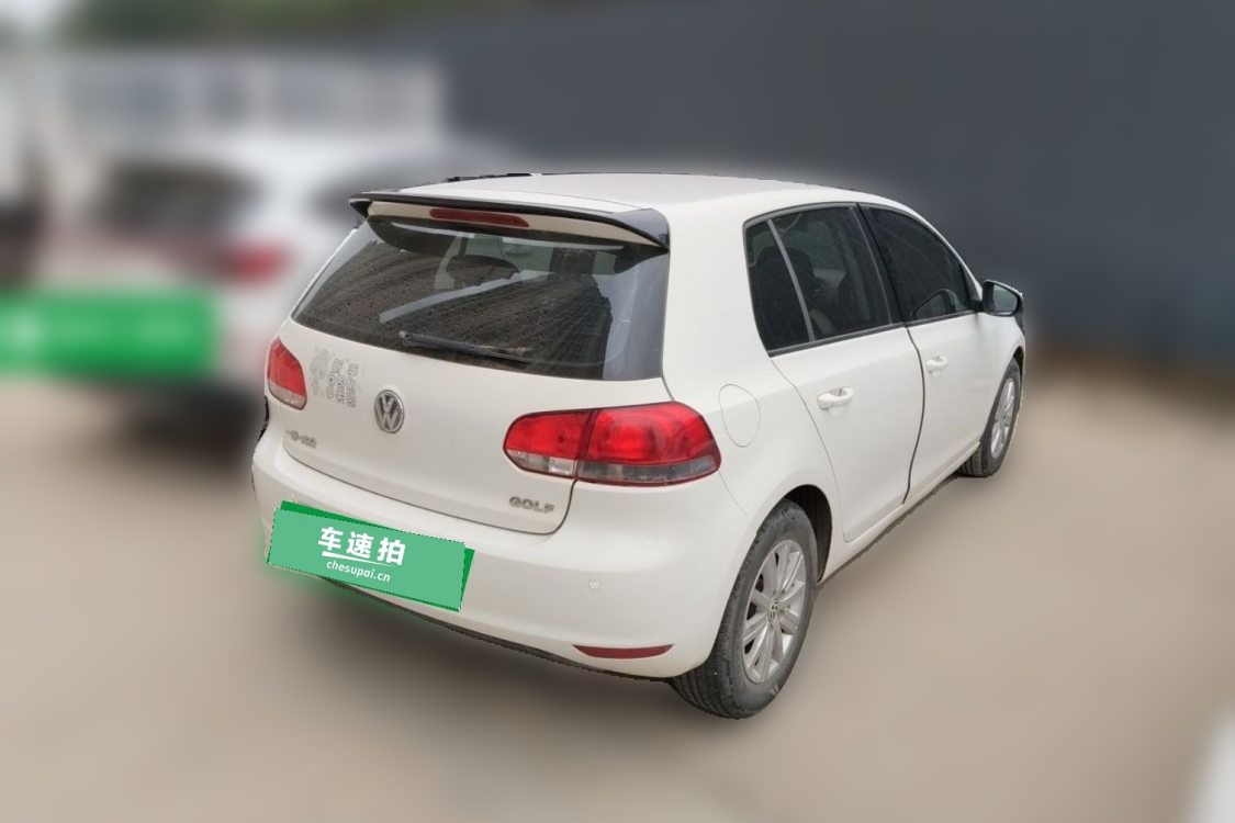 Volkswagen Golf 2013 car image #4