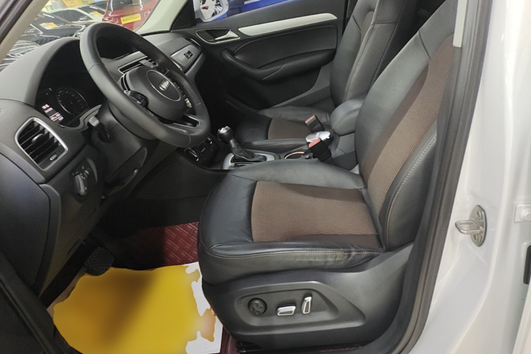Audi Q3 2018 #15 Audi Q3 2018 car image #15
