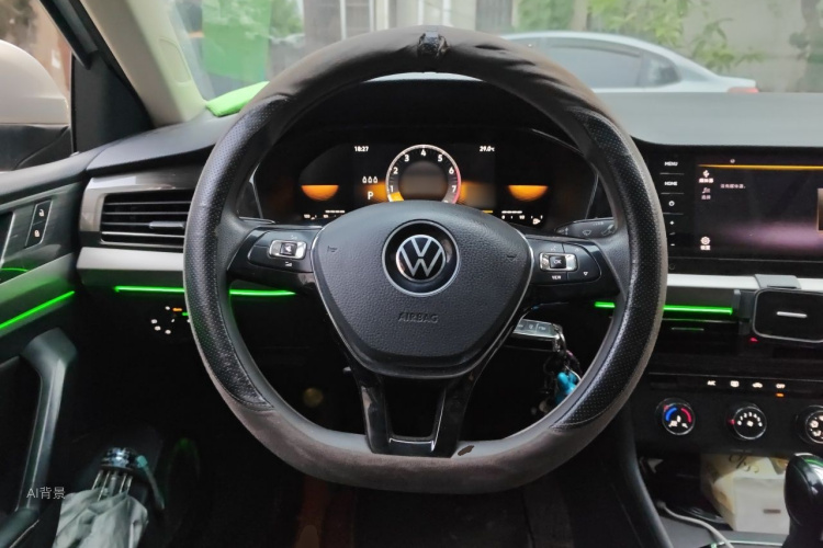 Volkswagen Lavida 2021 car image #12