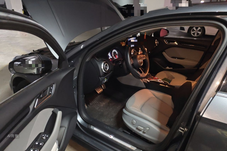 Audi A3 2019 car image #18