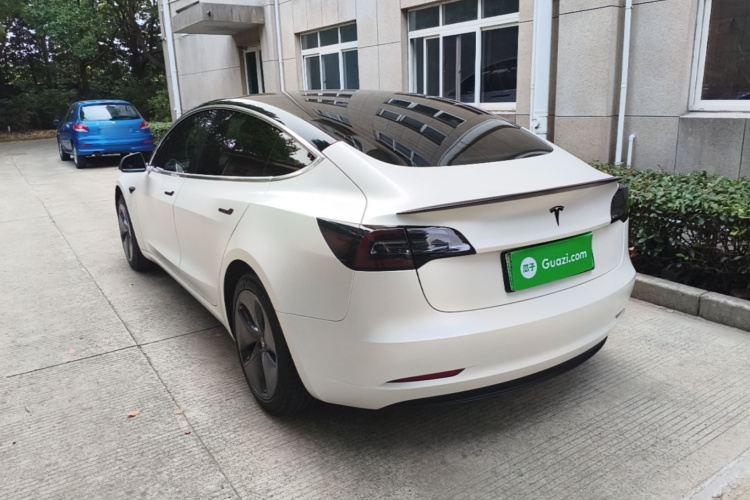 Tesla Model 3 2020 #7 Tesla Model 3 2020 صورة سيارة #7