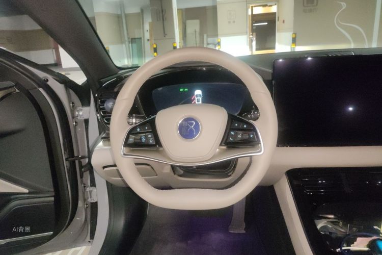 BYD Han 2025 car image #12