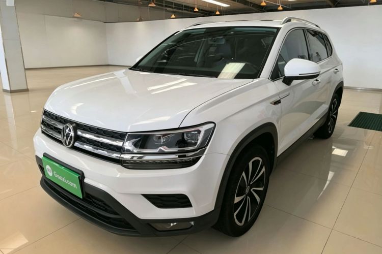 Volkswagen Tharu 2020 car image #2