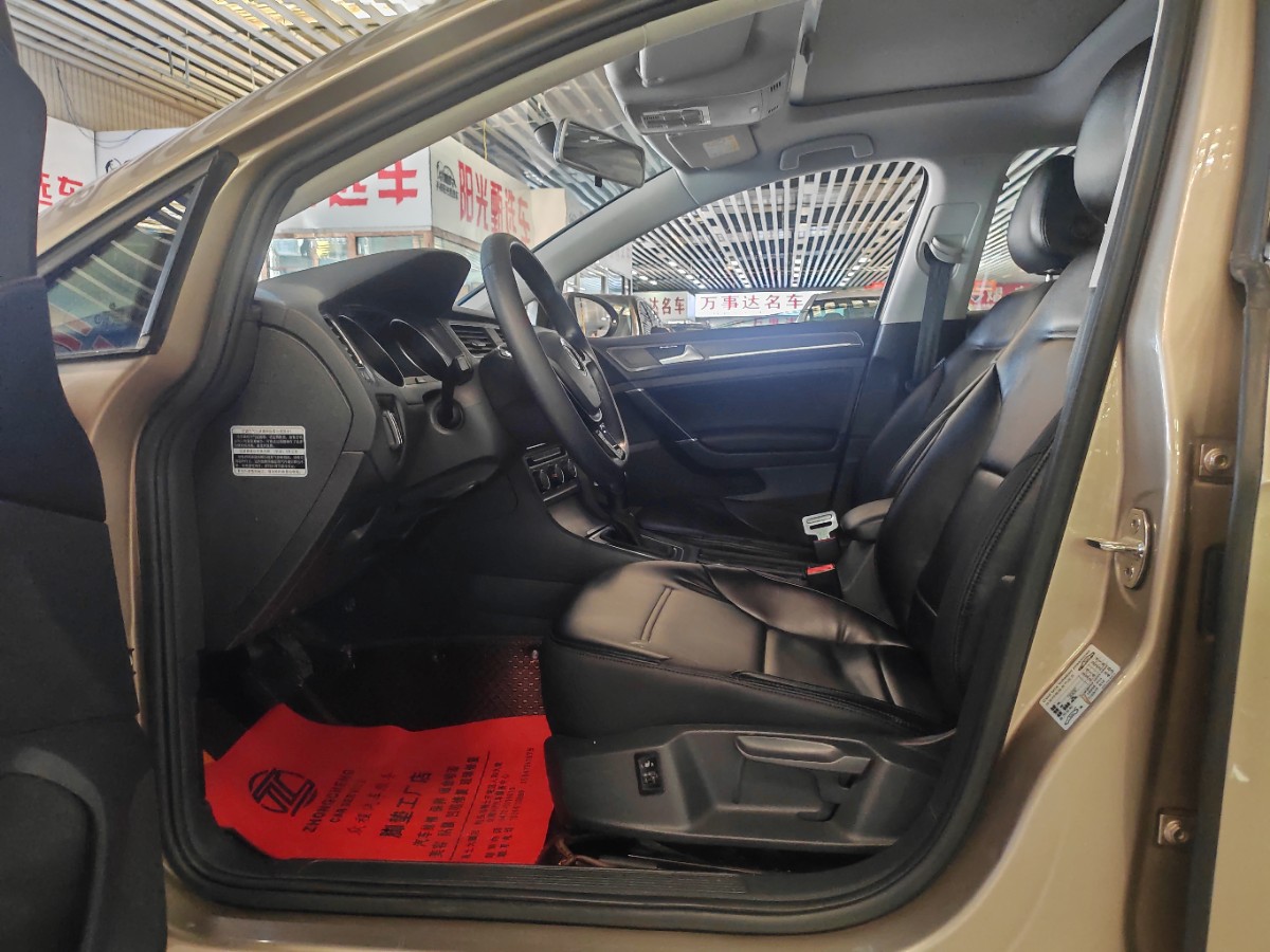 Volkswagen Golf 2016 car image #8