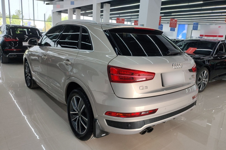 Audi Q3 2019 image de voiture #7