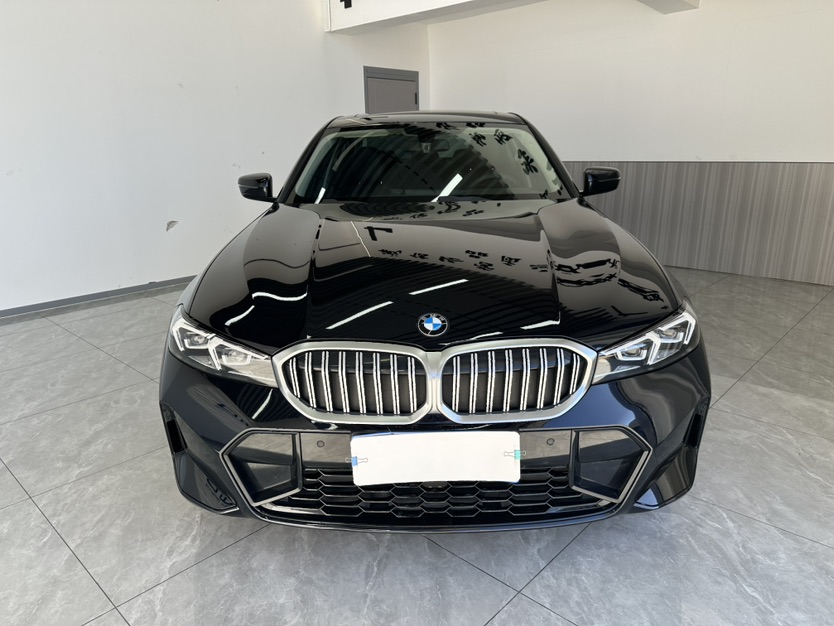 BMW 3 Series 2023 #2 BMW 3 Series 2023 изображение автомобиля #2