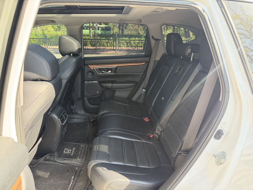 Honda CR-V 2018 car image #6