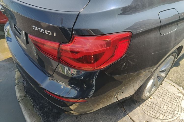 BMW 3 Series GT 2019 #8 BMW 3 Series GT 2019 car image #8