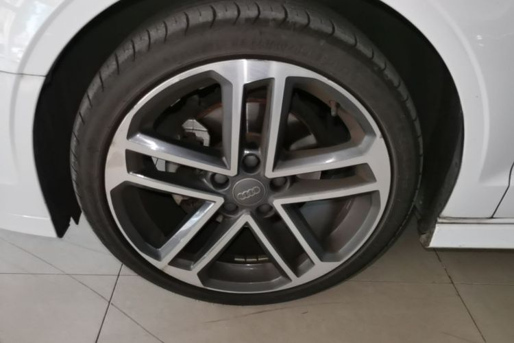 Audi A3 2019 #9 Audi A3 2019 car image #9