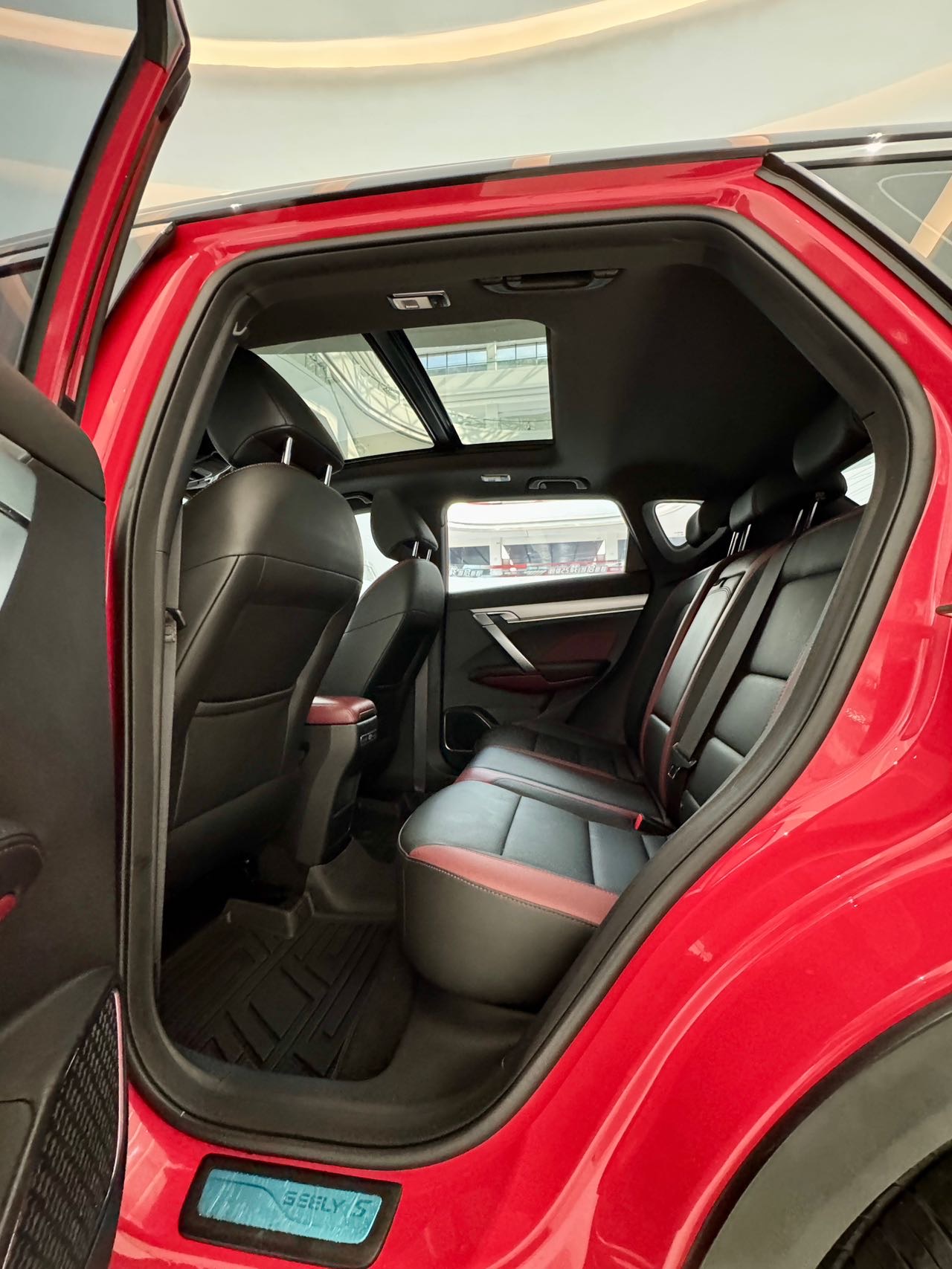 GEELY Coolray 2019 image de voiture #8