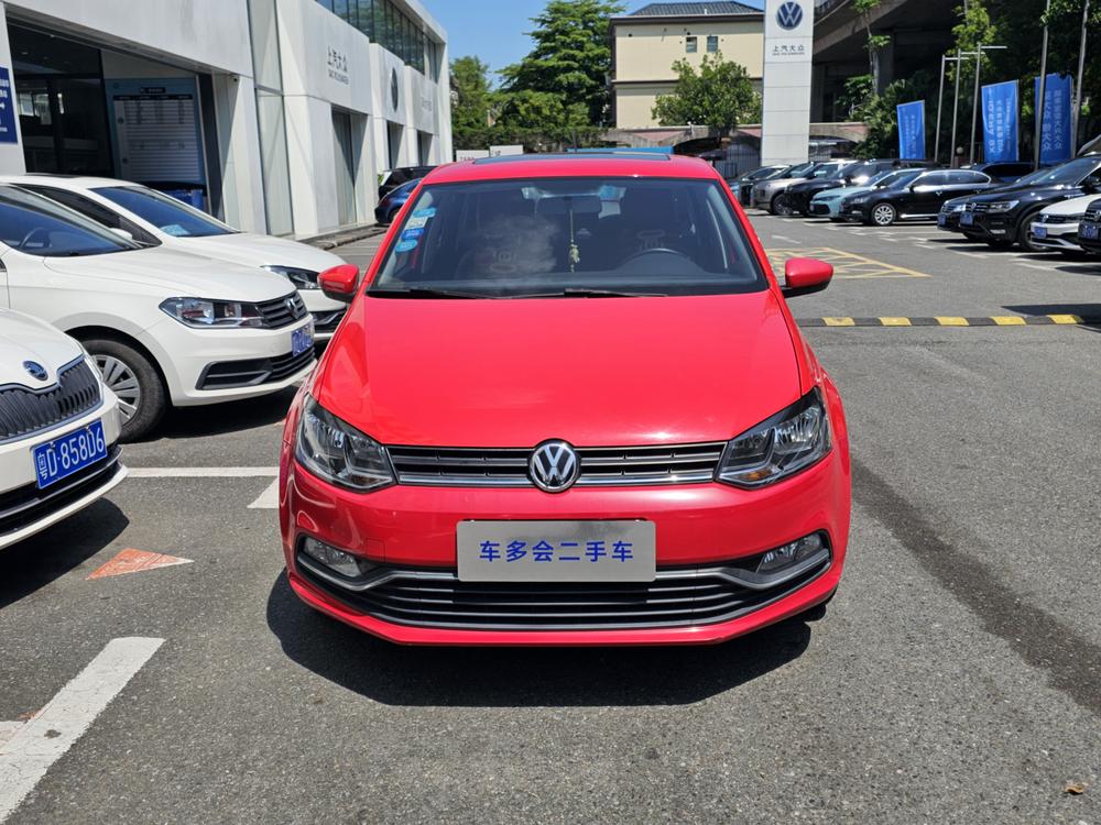 Volkswagen Polo 2016 car image #2