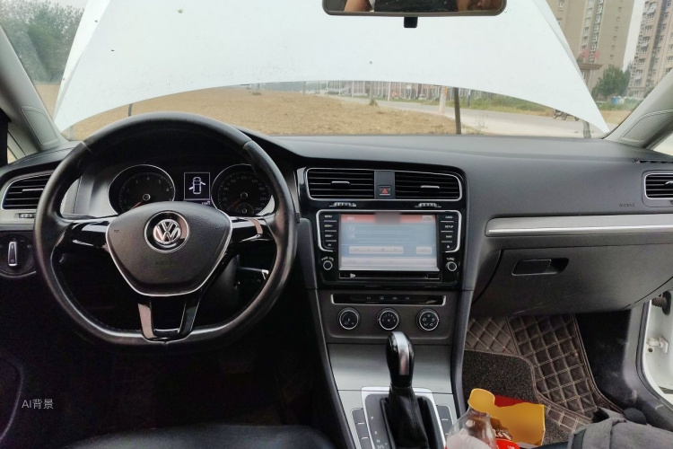 Volkswagen Golf 2016 car image #11