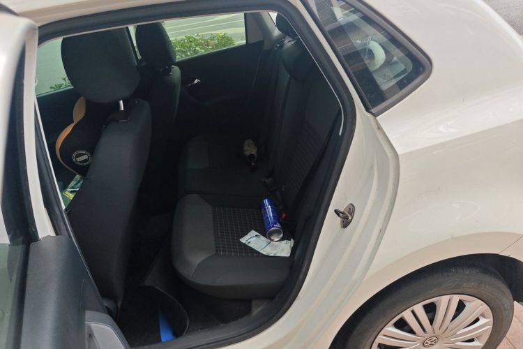Volkswagen Polo 2019 car image #10