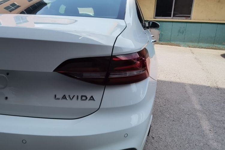Volkswagen Lavida 2023 car image #8