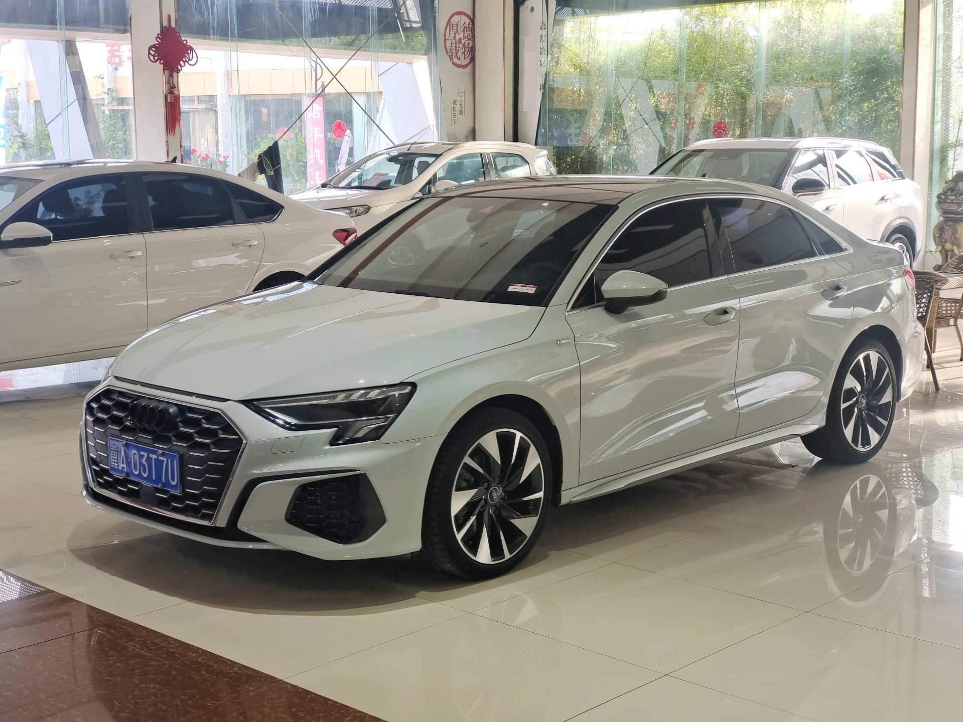 2022 2022 car image