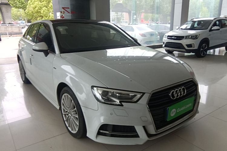 Audi A3 2018 car image #4