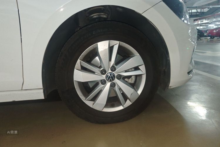 Volkswagen Polo 2023 car image #9
