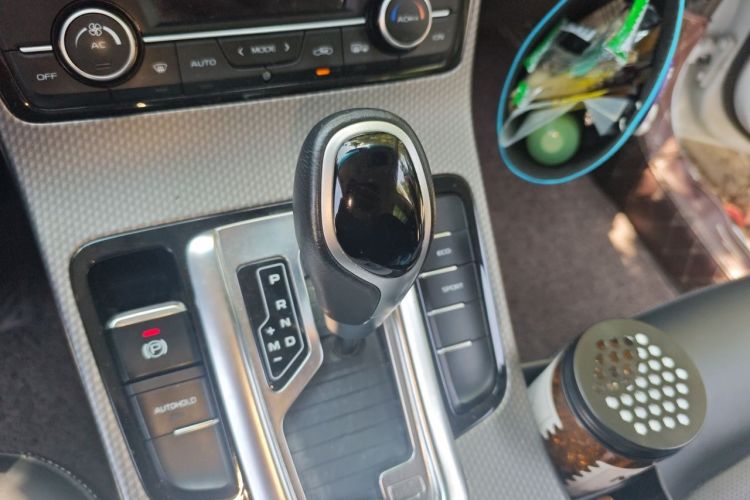 GEELY Emgrand GS 2017 car image #14