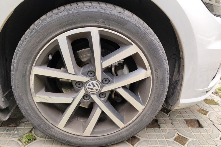 Volkswagen Golf 2019 #9 Volkswagen Golf 2019 car image #9