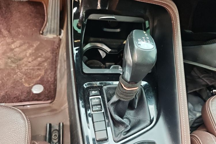 BMW X1 2018 #14 BMW X1 2018 car image #14