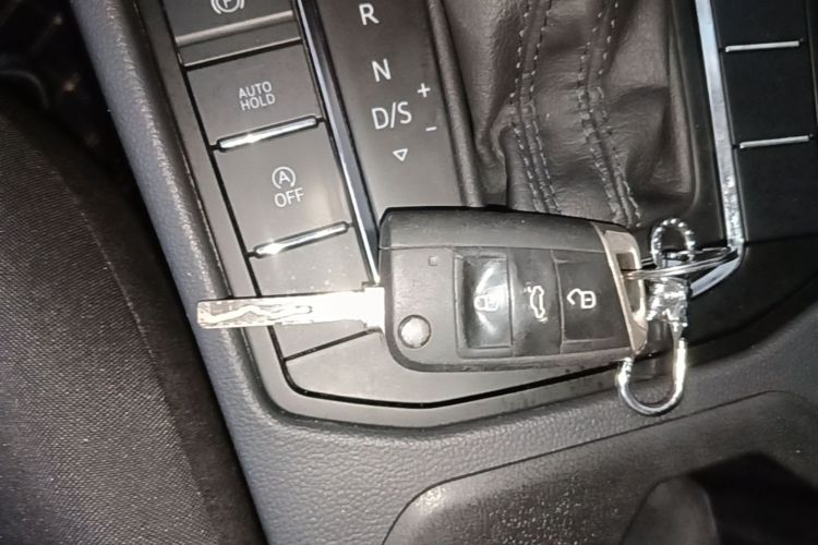Volkswagen Bora 2019 immagine di auto #9